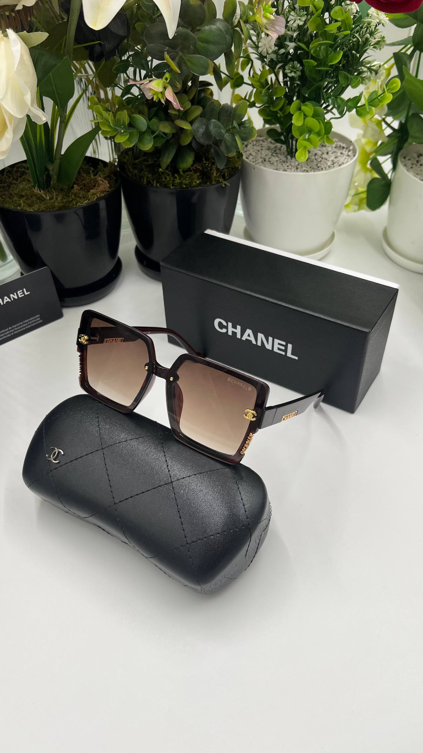 CH - Sunglasses