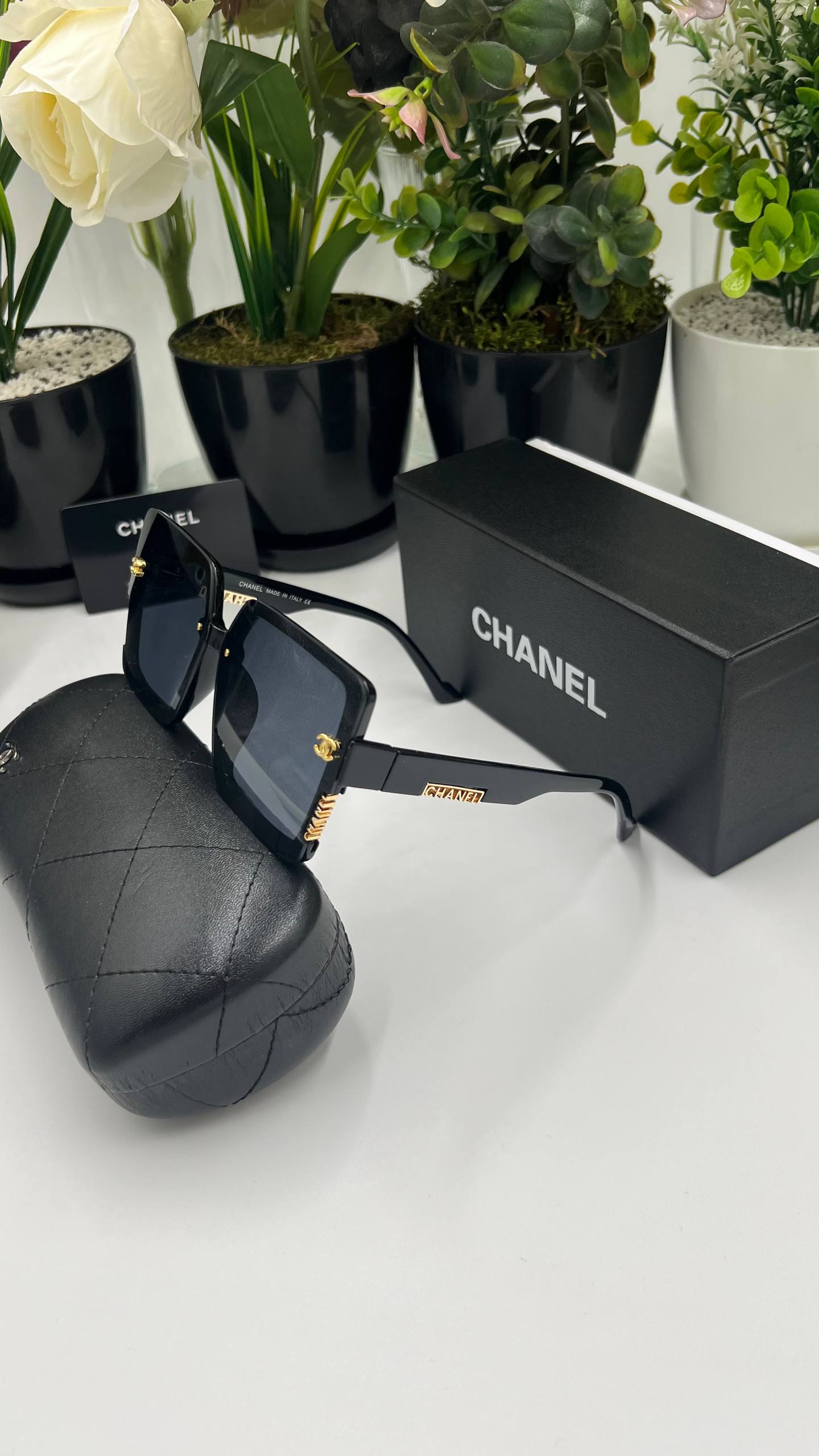 CH - Sunglasses