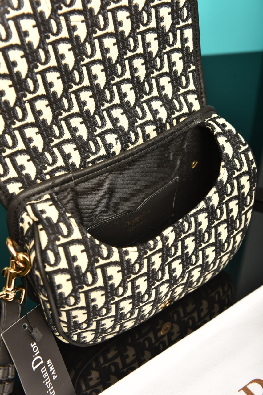 CD - Medium Bobby Bag
