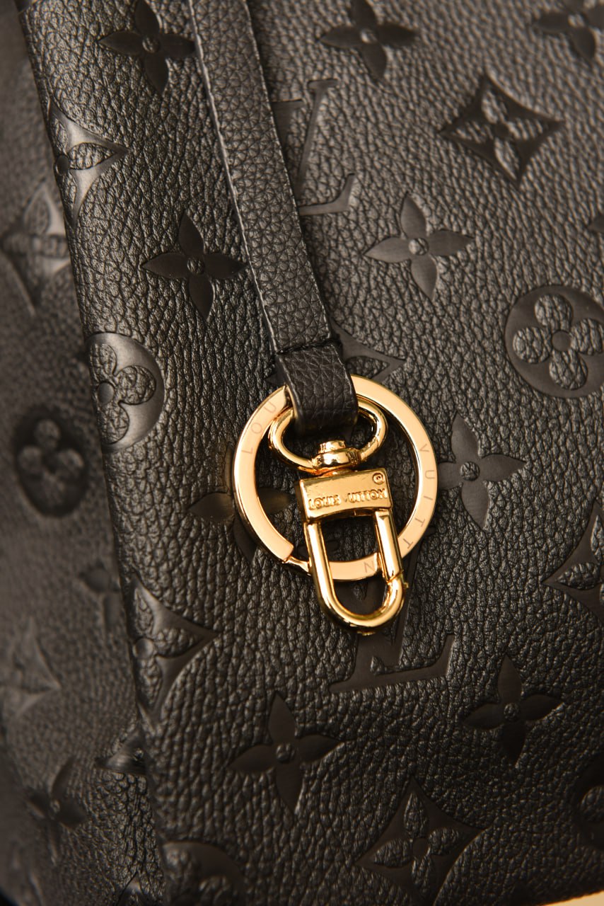 LVS - Artsy ( Black )