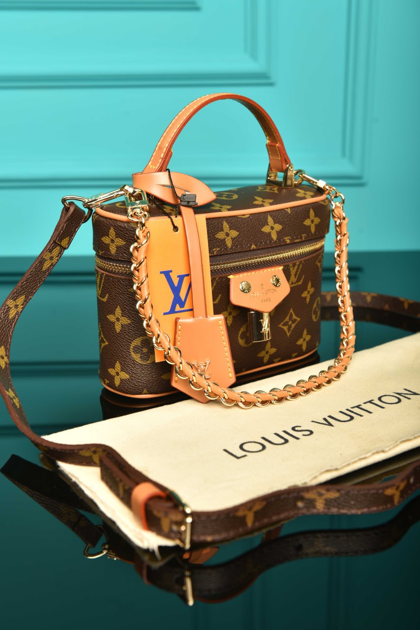 LVS - Vanity Chain Pouch