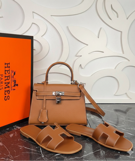 Hms Bag and Slipper Set