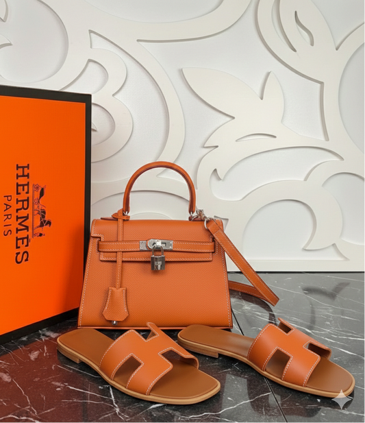 Hms Kelly 22 Bag and Slipper Set