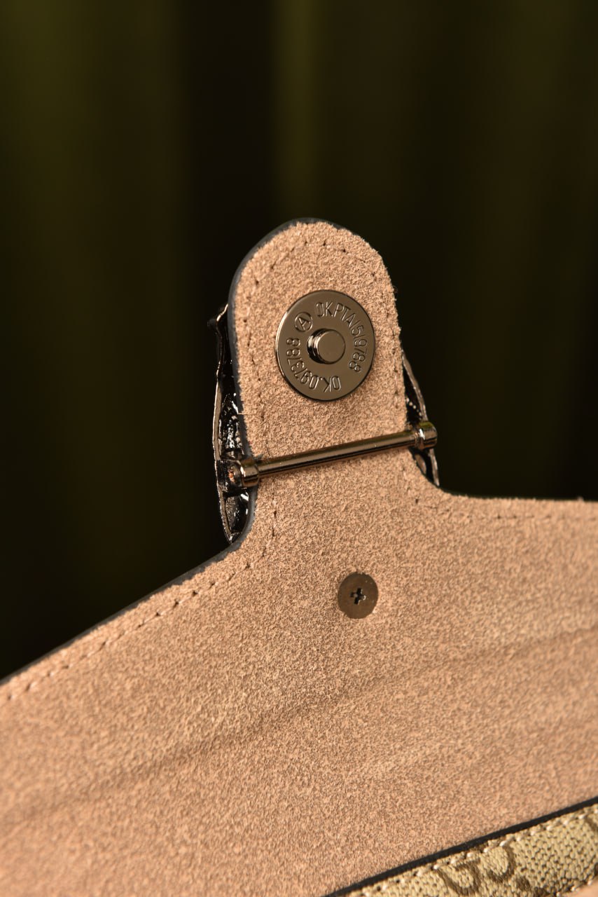 GG - Dionysus Super Mini