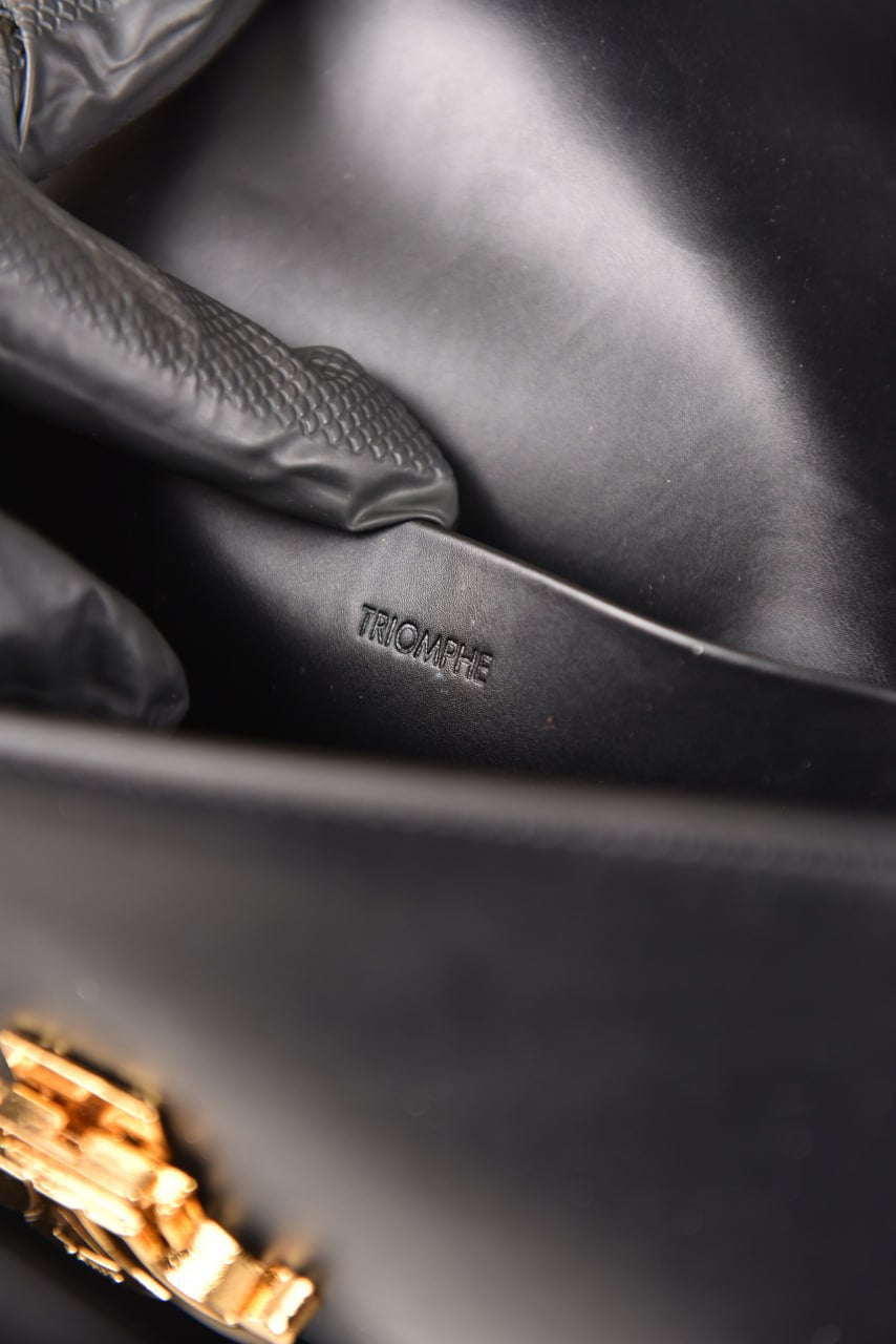 CLN -  Triomphe Bag in Shiny