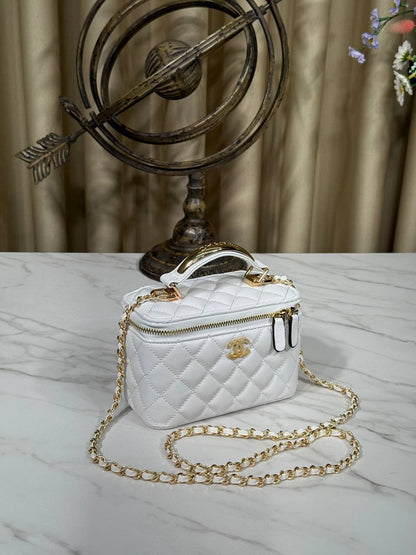 CH - New Vanity Bag