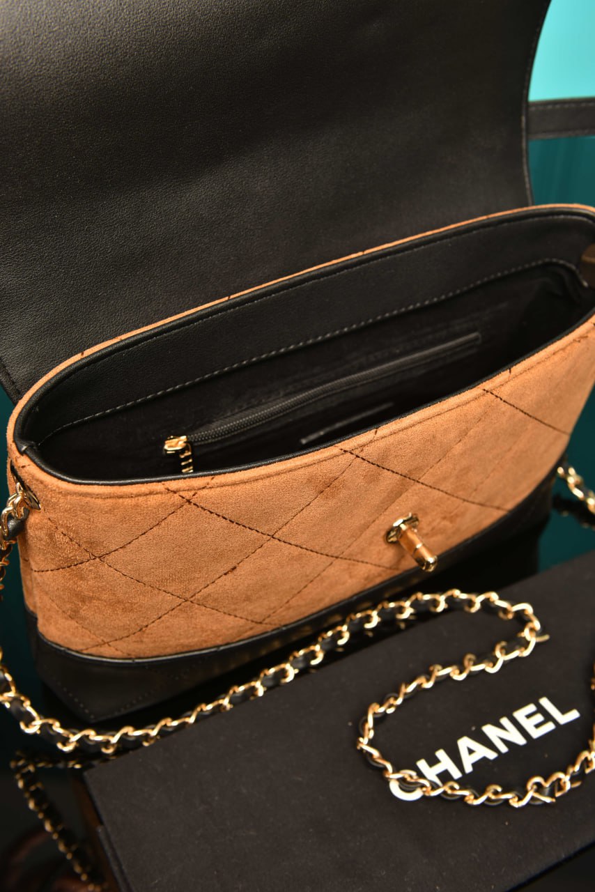 CH - Flap Shopping Bag