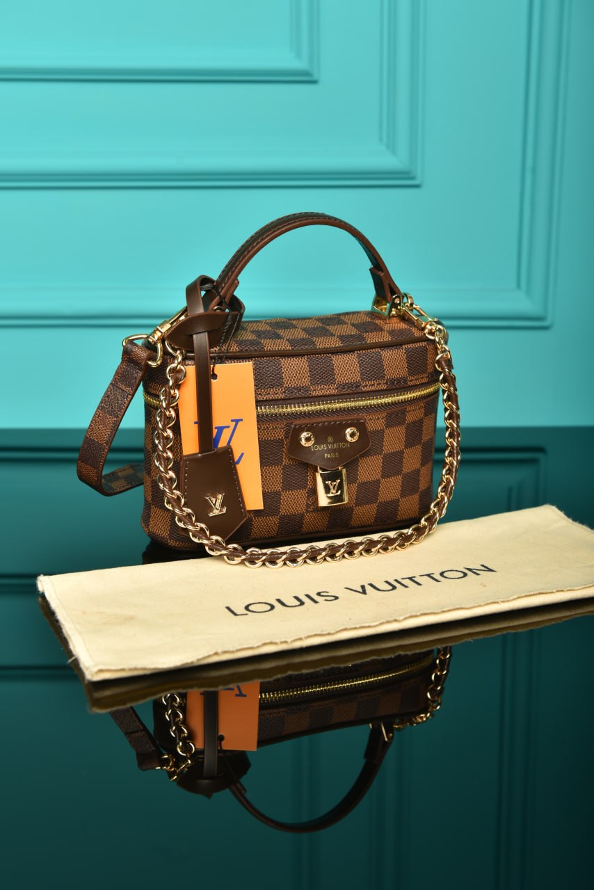 LVS - Vanity Chain Pouch