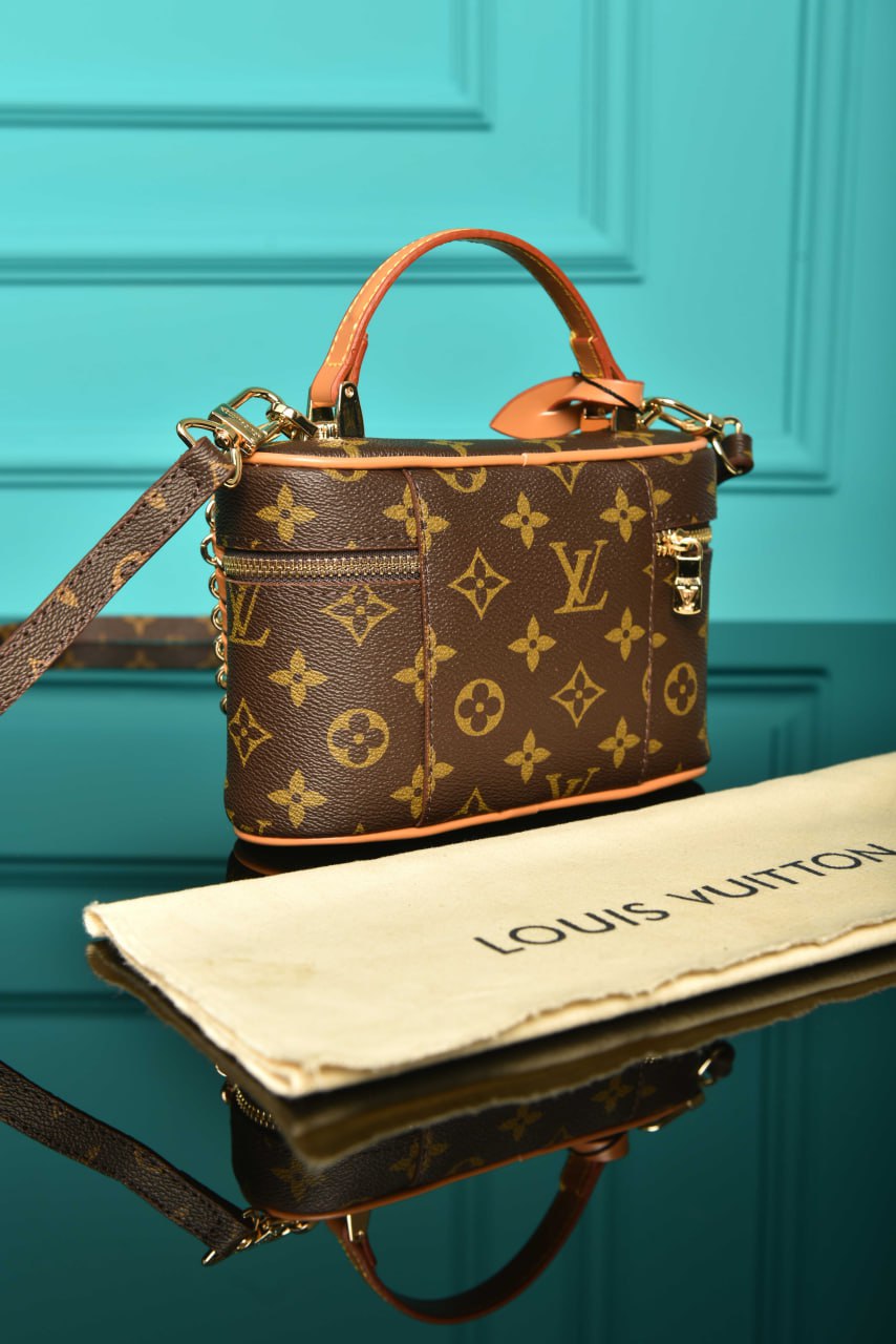 LVS - Vanity Chain Pouch