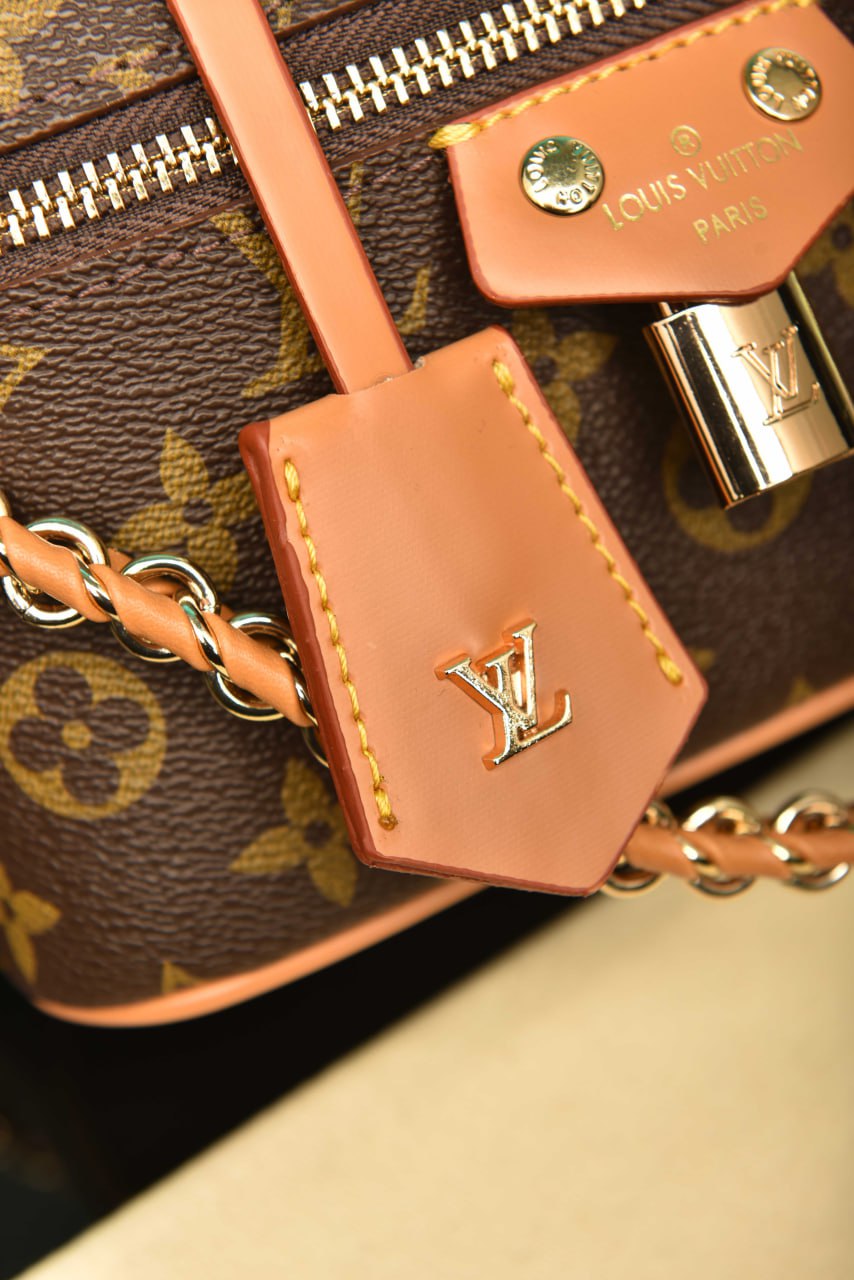 LVS - Vanity Chain Pouch